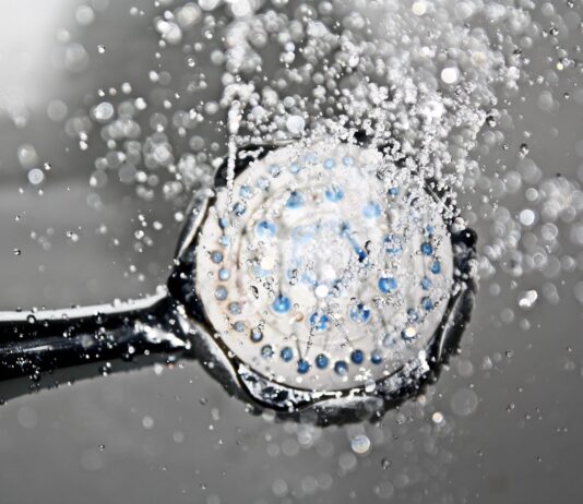 shower after tanning