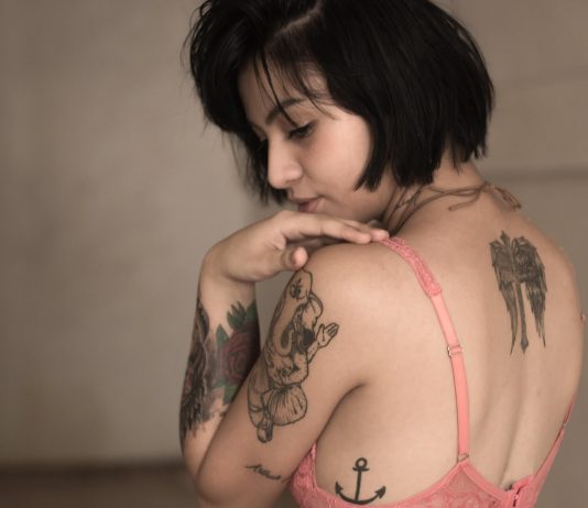 Tanning With Tattoos: How to Tan Safely? tanning with tattoos